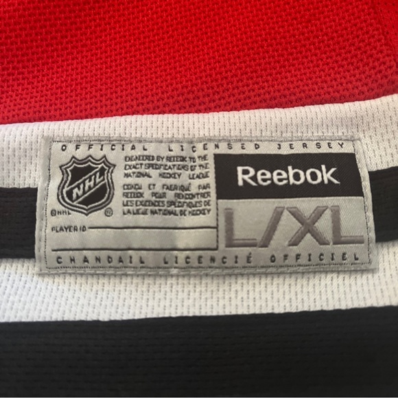REEBOK COREY CRAWFORD CHICAGO BLACKHAWKS HOME RED #50 YOUTH L/XL - Picture 9 of 11